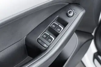 Audi Q5, 2.0, 132 kW, bensiin, automaat, nelikvedu
