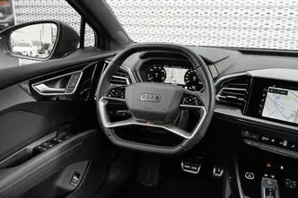 Audi Q4 e-tron, 220 kW, электричество, автомат, полный привод