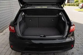 Audi A1, 1.0, 699 kW, petrol, automatic, front-wheel drive