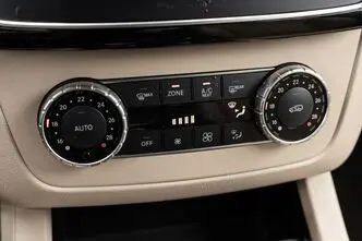 Mercedes-Benz GL 350, 3.0, 190 kW, дизель, автомат, полный привод