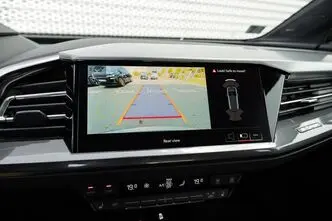 Audi Q4 e-tron, 210 kW, elekter, automaat, tagavedu