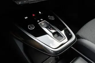 Audi Q4 e-tron, 210 kW, elekter, automaat, tagavedu