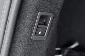 Audi Q4 e-tron, 210 kW, elekter, automaat, tagavedu