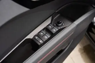 Audi Q4 e-tron, 210 kW, электричество, автомат, полный привод