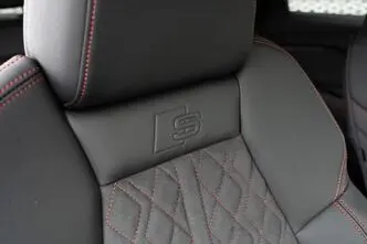 Audi Q4 e-tron, 210 kW, электричество, автомат, полный привод