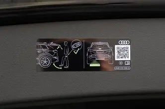 Audi Q4 e-tron, 210 kW, электричество, автомат, полный привод