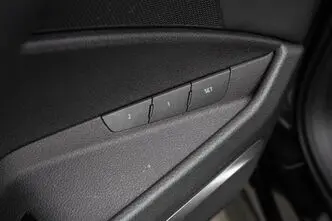 Audi e-tron, 230 kW, elekter, automaat, nelikvedu