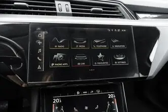 Audi e-tron, 230 kW, elekter, automaat, nelikvedu