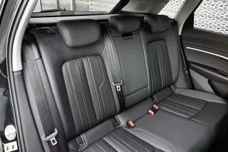 Audi e-tron, 230 kW, elekter, automaat, nelikvedu