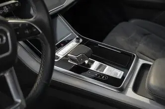 Audi Q7, 3.0, 280 kW, plug-in hybrid, automatic, four-wheel drive