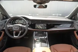 Audi Q8, 3.0, 290 kW, бензин, автомат, полный привод