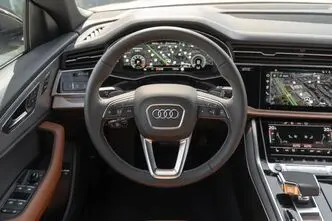 Audi Q8, 3.0, 290 kW, бензин, автомат, полный привод