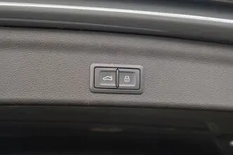Audi Q3, 2.0, 140 kW, bensiin, automaat, nelikvedu