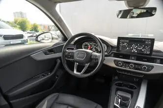 Audi A4, 2.0, 100 kW, diesel, automatic, front-wheel drive