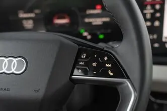 Audi Q6, 0.1, 225 kW, bensiin, automaat, tagavedu