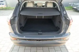 Audi Q6, 0.1, 225 kW, bensiin, automaat, tagavedu