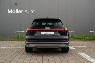 Audi e-tron, 300 kW, elekter, automaat, nelikvedu