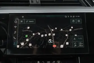 Audi e-tron, 300 kW, elekter, automaat, nelikvedu