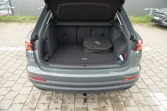Audi Q3, 1.4, 110 kW, pistikhübriid, automaat, esivedu