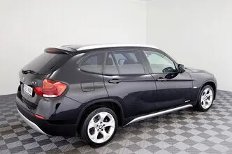 BMW X1, 2.0, 110 kW, bensiin, automaat, tagavedu