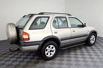 Opel Frontera, 2.2, 115 kW, diisel, manuaal, nelikvedu