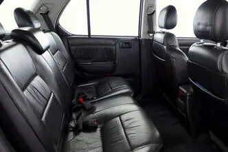 Opel Frontera, 2.2, 115 kW, diisel, manuaal, nelikvedu