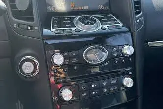 Infiniti FX, 3.7, 235 kW, bensiin+lpg, automaat, nelikvedu