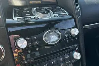 Infiniti FX, 3.7, 235 kW, bensiin+lpg, automaat, nelikvedu