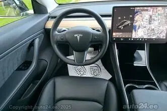 Tesla Model 3, 155 kW, electric, automatic, four-wheel drive