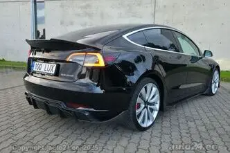 Tesla Model 3, 155 kW, electric, automatic, four-wheel drive