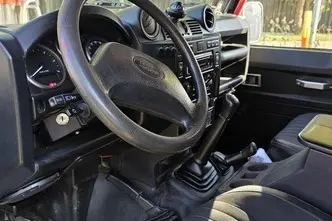 Land Rover Defender, 2.4, 90 kW, diisel, manuaal, nelikvedu