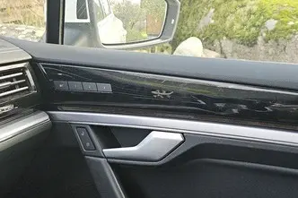 Volkswagen Touareg, 3.0, 210 kW, дизель, автомат, полный привод