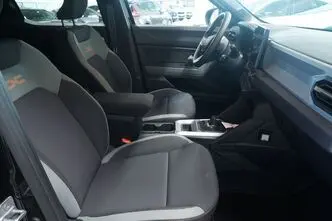 Dacia Duster, 1.6, 69 kW, hübriid, automaat, esivedu