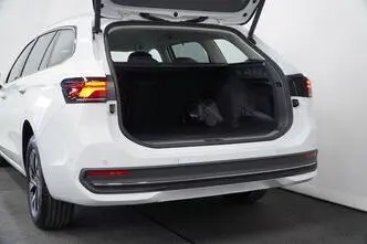 Volkswagen Passat, 2.0, 90 kW, diesel, automatic, front-wheel drive