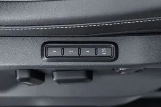 Volkswagen Tiguan, 2.0, 110 kW, diesel, automatic, front-wheel drive