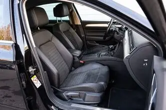 Volkswagen Passat, 2.0, 140 kW, petrol, automatic, front-wheel drive