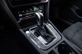 Volkswagen Passat, 1.4, 160 kW, plug-in hybrid, automatic, front-wheel drive