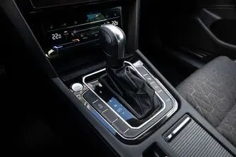 Volkswagen Passat, 2.0, 110 kW, diesel, automatic, front-wheel drive