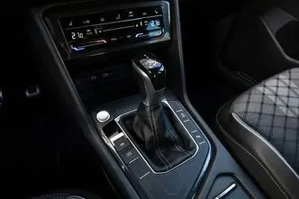 Volkswagen Tiguan, 1.5, 110 kW, petrol, automatic, front-wheel drive