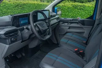 Ford Transit Custom, 2.0, 85 kW, дизель, механическая, передний привод