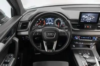 Audi Q5, 2.0, 140 kW, diesel, automatic, four-wheel drive