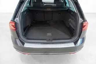 Volkswagen Passat, 2.0, 110 kW, diesel, automatic, front-wheel drive