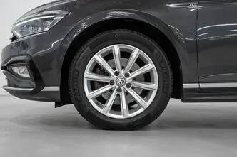 Volkswagen Passat, 2.0, 110 kW, diesel, automatic, front-wheel drive