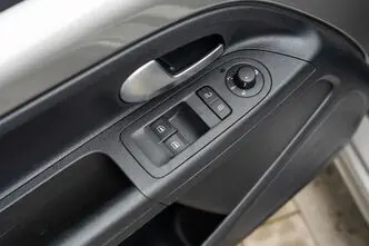 Volkswagen Up, 61 kW, elekter, automaat, esivedu