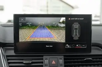 Audi Q5, 2.0, 195 kW, plug-in hybrid, automatic, four-wheel drive