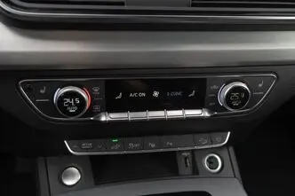 Audi Q5, 2.0, 195 kW, plug-in hybrid, automatic, four-wheel drive