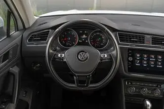 Volkswagen Tiguan, 1.5, 110 kW, bensiin, automaat