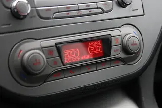 Ford C-Max, 1.8, 92 kW, бензин, механическая, передний привод