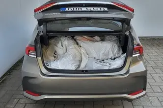 Toyota Corolla, 1.6, 97 kW, bensiin, automaat, esivedu