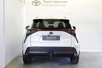 Toyota bZ4X, 73 kW, electric, front-wheel drive
